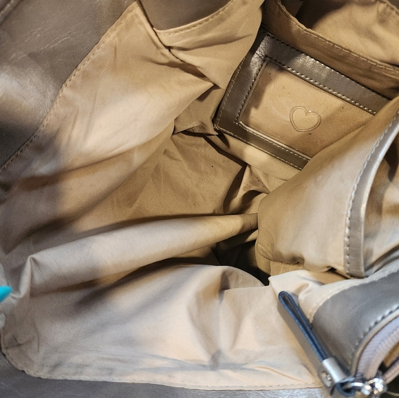 Purse - Picture 3 of 5